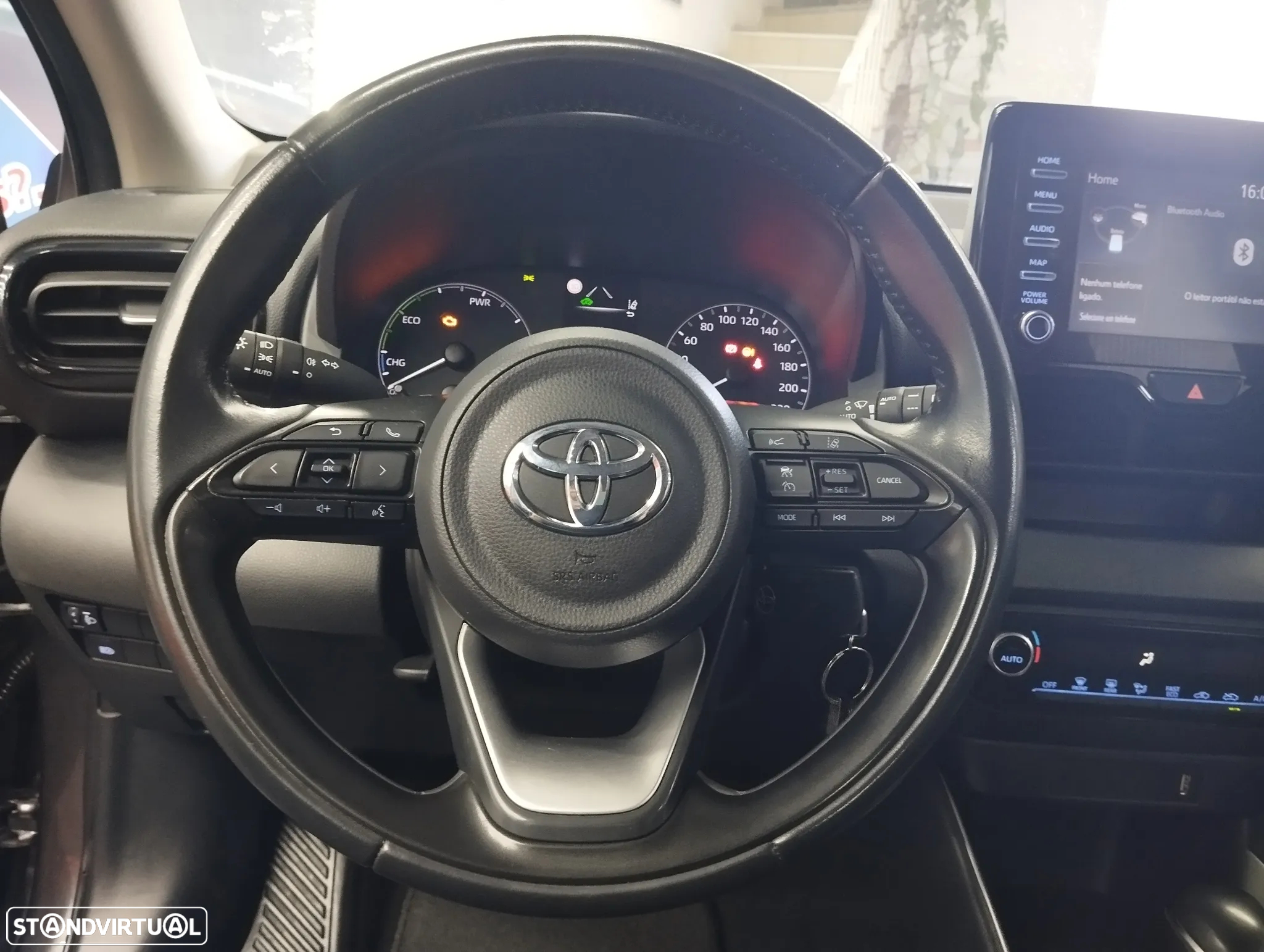 Toyota Yaris 1.5 HDF GR Sport - 17