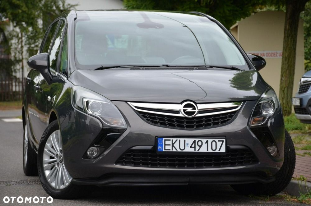 Opel Zafira - 12