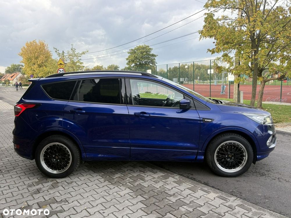 Ford Kuga - 8