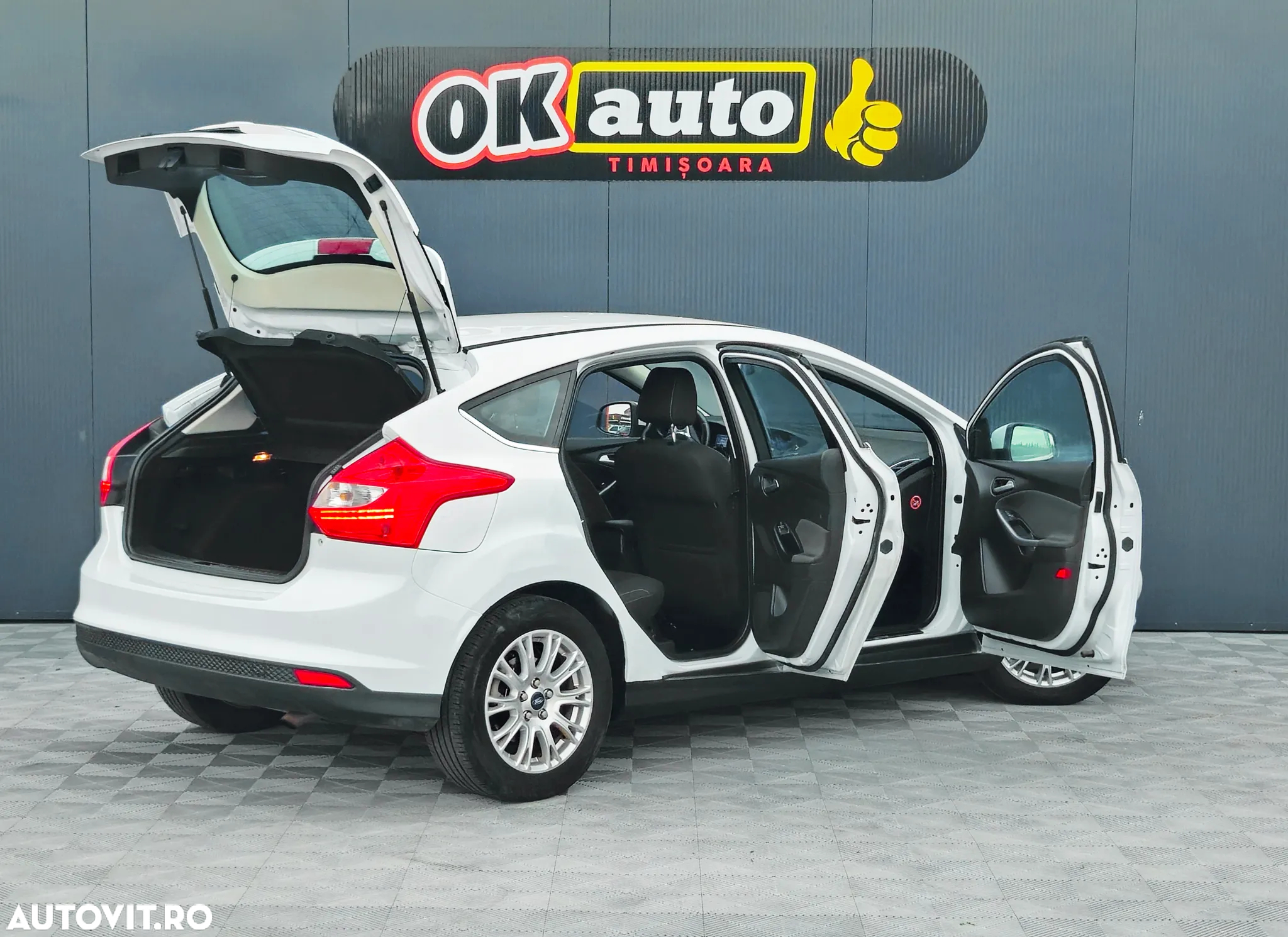 Ford Focus 1.6 Ti-VCT Titanium - 28