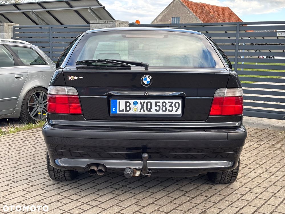 BMW Seria 3 - 6