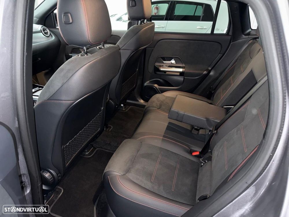 Mercedes-Benz EQA 250+ AMG Line - 16
