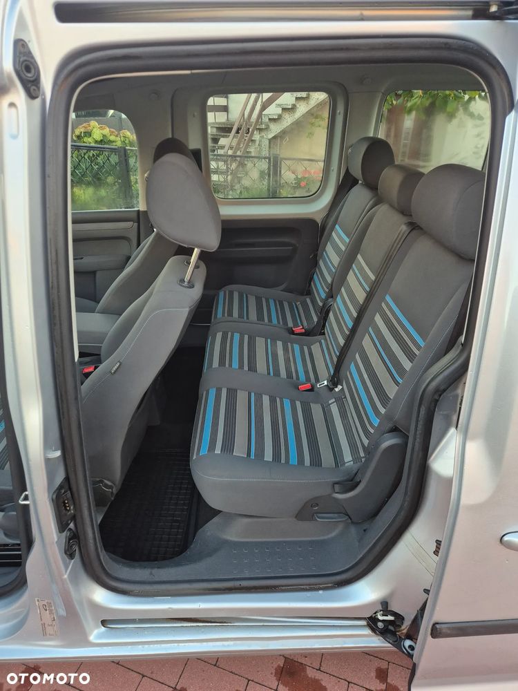 Volkswagen Caddy - 11