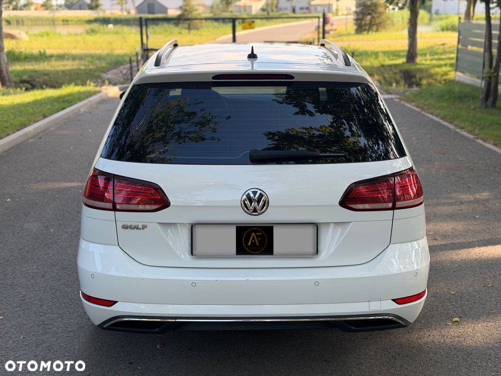 Volkswagen Golf 2.0 TDI SCR DSG Comfortline - 4