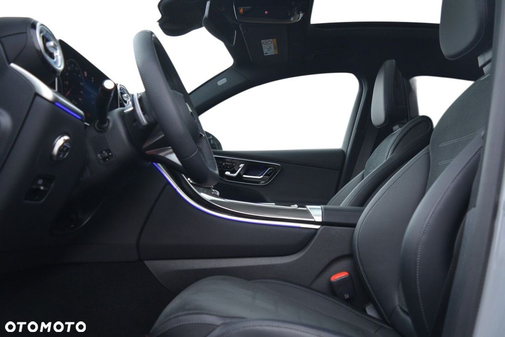 Mercedes-Benz GLC - 7