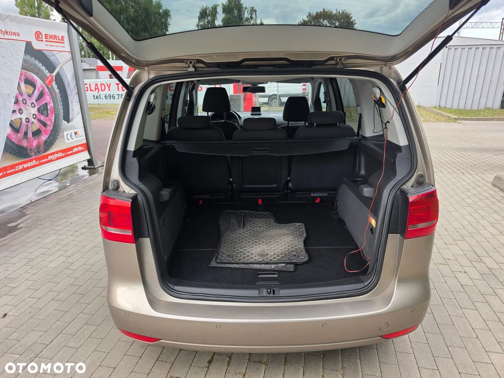 Volkswagen Touran 1.2 TSI Comfortline - 28