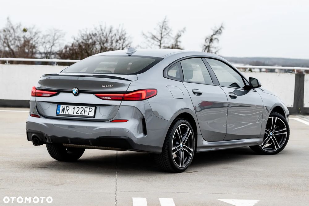 BMW Seria 2 218i - 13