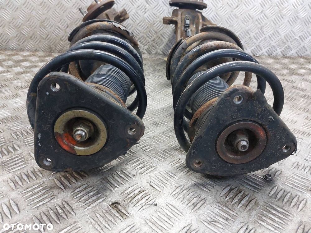 AMORTYZATOR SPRĘŻYNA ZWROTNICA LEWY + PRAWY PRZÓD FORD FOCUS MK2 1.6 TDCI - 2