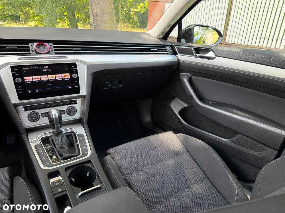 Volkswagen Passat Variant 1.4 TSI BMT ACT Trendline DSG - 30