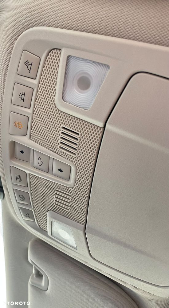 Ford Mondeo - 28