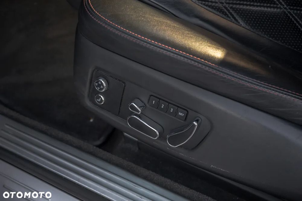 Bentley Continental GT - 23