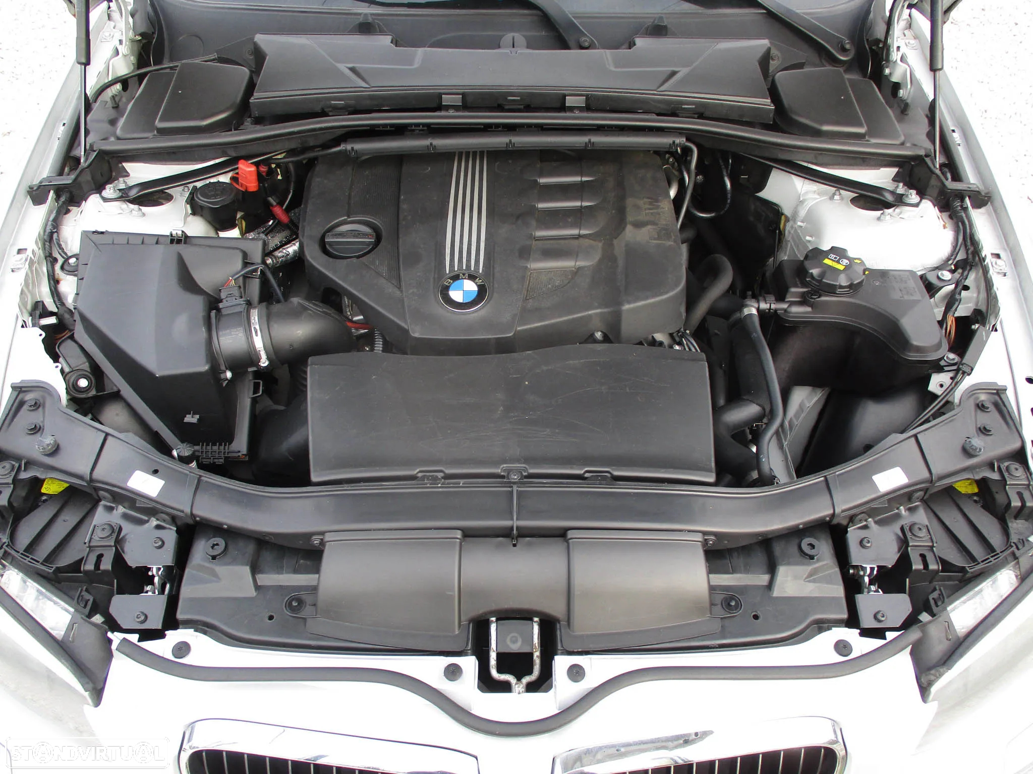 BMW 320 d Coupe Auto - 18