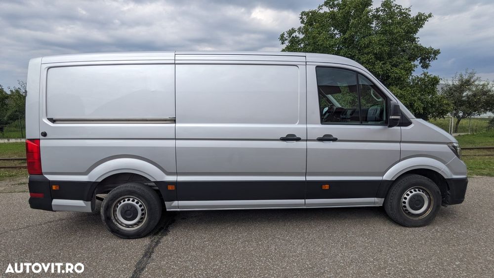 Volkswagen Crafter - 2