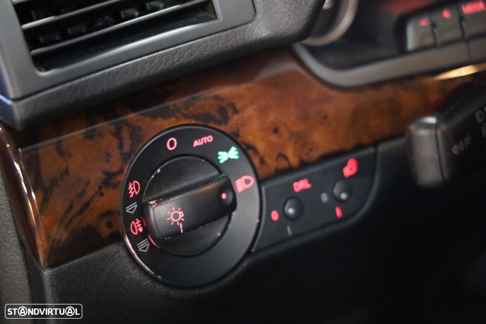 Audi A4 Avant 2.0 TDi S-line - 14