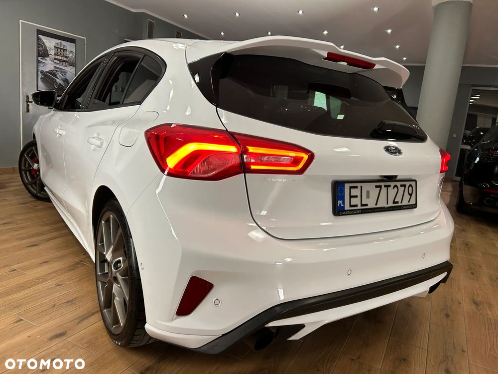 Ford Focus 2.3 EcoBoost ST Edition - 20