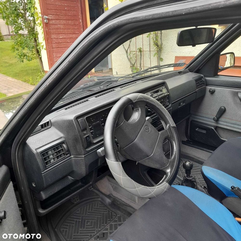 Volkswagen Jetta - 7