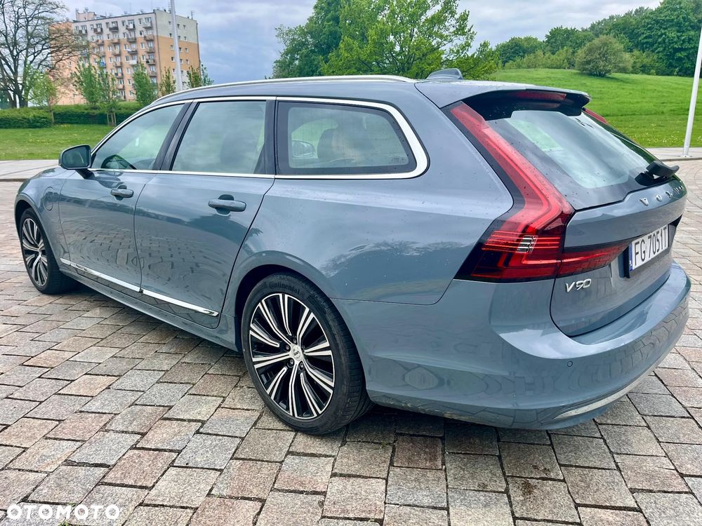 Volvo V90 T6 AWD Plug-In Hybrid Plus Bright - 19