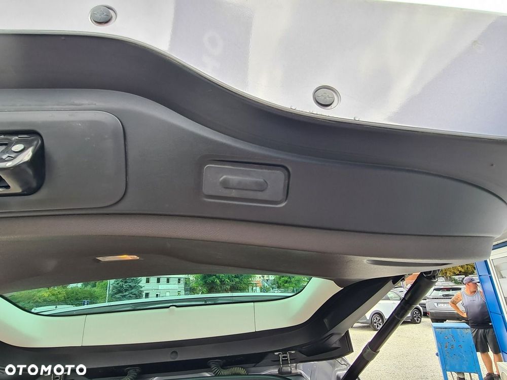 Renault Espace 1.6 dCi Energy Initiale Paris EDC 7os - 40