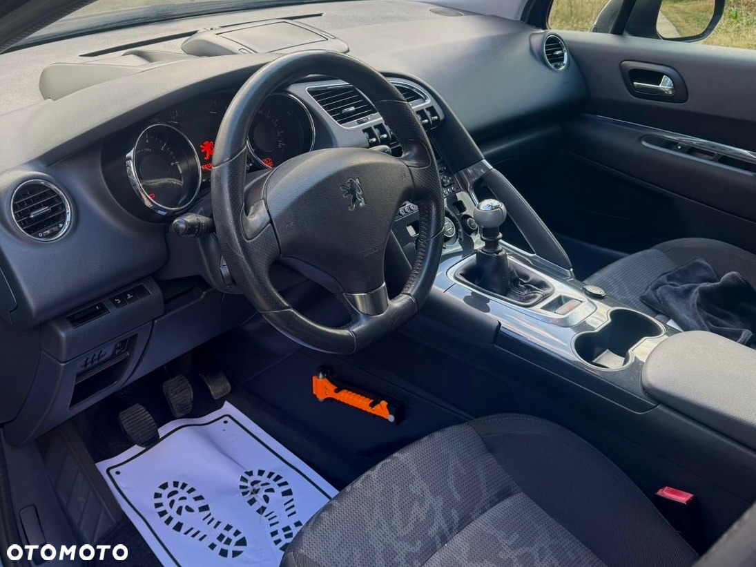 Peugeot 3008 1.6 Premium - 9