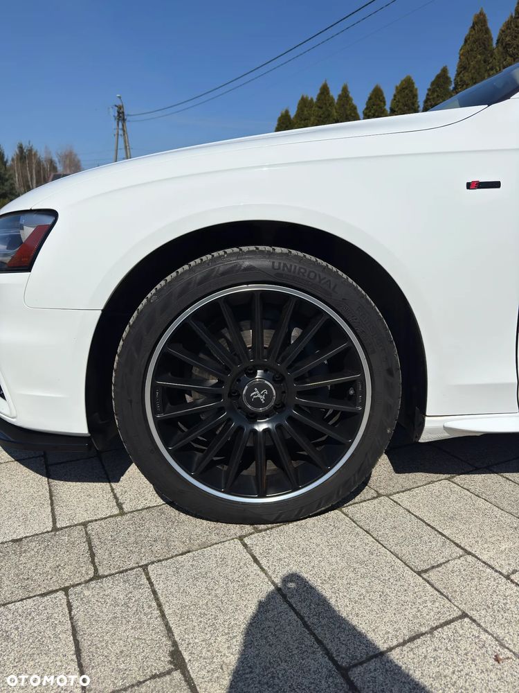 Audi A4 Limousine - 25