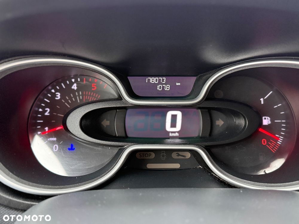 Renault TRAFIC L1H1/Led/Klima/Kamera/silnik 2.0 120KM/import Niemcy/bezwypadkowy - 14