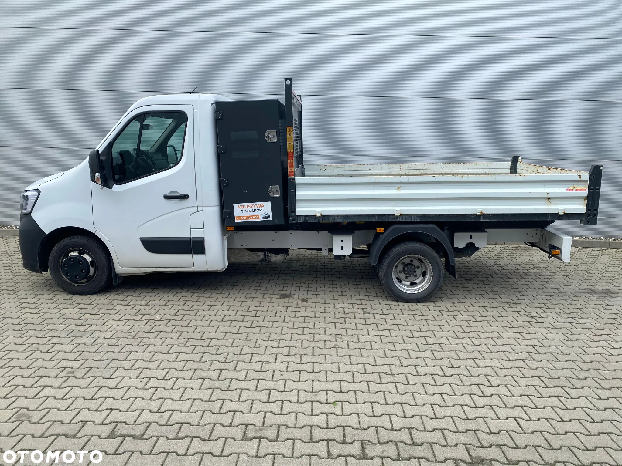 Renault MASTER Wywrotka ze skrzynią narzędziową - 12