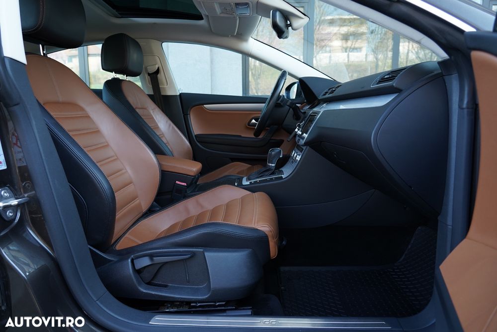 Volkswagen Passat CC - 20