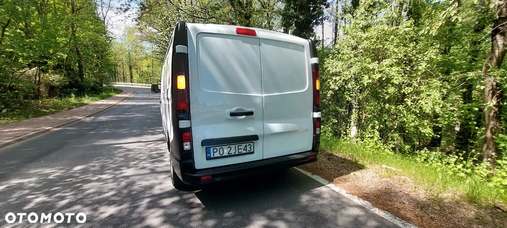 Renault Trafic - 11