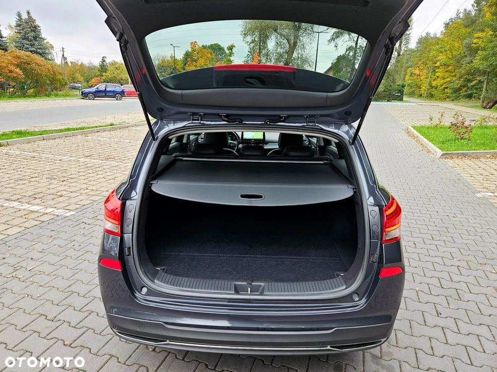 Hyundai i30 Kombi 1.5 T-GDI 48V-Hybrid EDITION 30 - 23