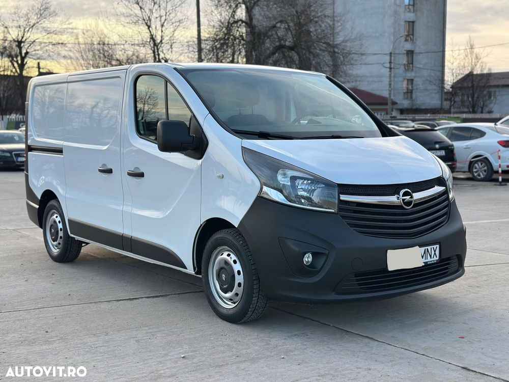 Opel Vivaro - 2