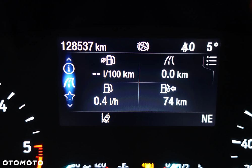 Ford Kuga - 25