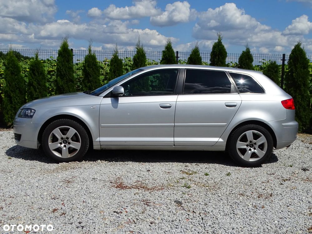 Audi A3 Sportback 2.0 TDI Ambiente S tronic - 22