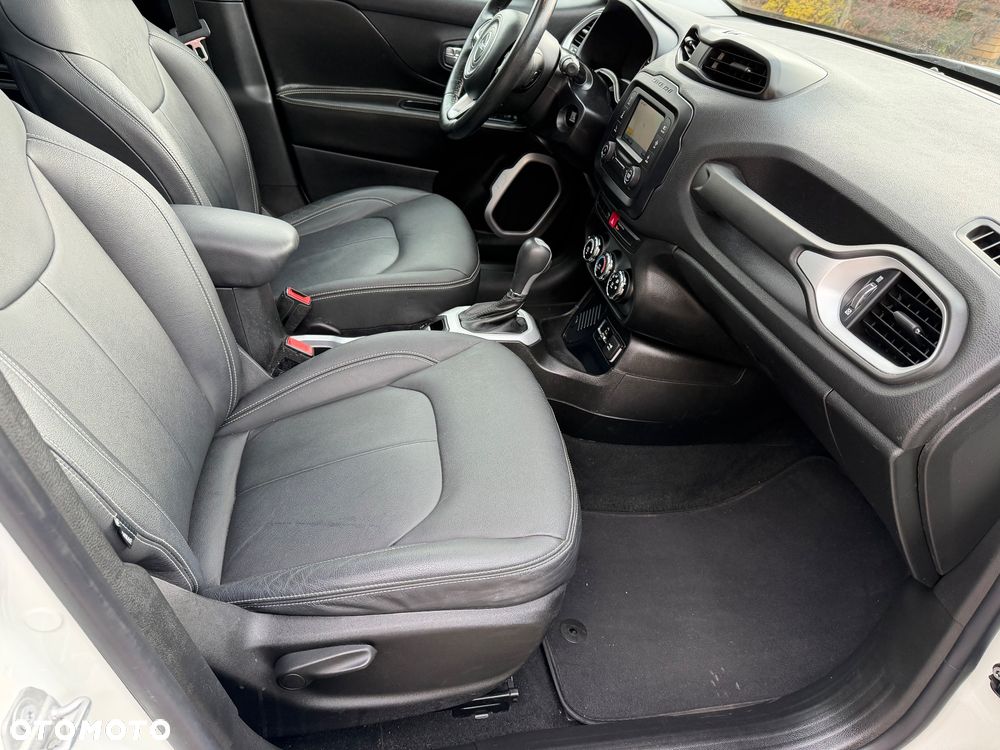 Jeep Renegade 1.4 MultiAir DSG Limited - 29