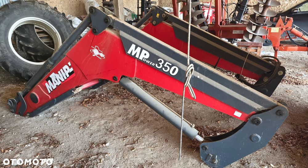 Massey Ferguson 8732 Dyna VT - 12