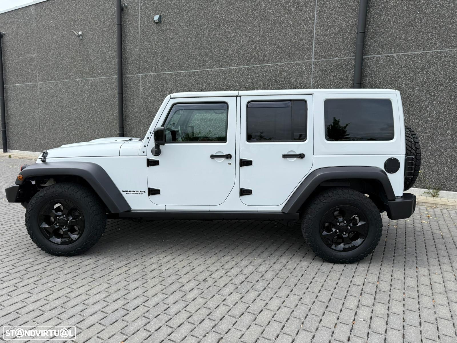 Jeep Wrangler Unlimited - 8