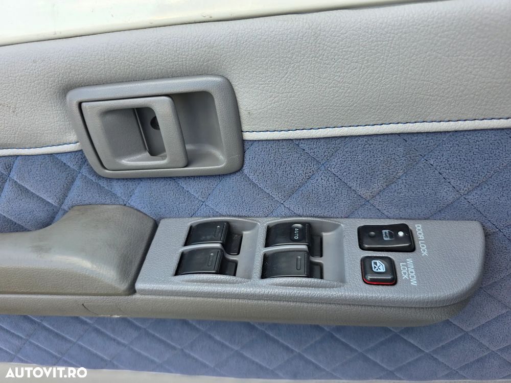 Toyota Land Cruiser - 14