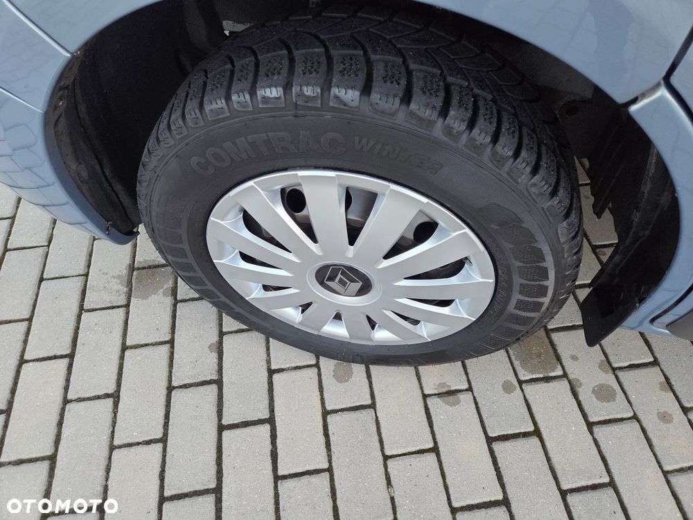 Renault TRAFIC VIVARO LONG KLIMA TEMPOMAT ORYGINAŁ DUBEL KABINA ZADBANY FULL OPCJA DOPOSAŻONY - 18