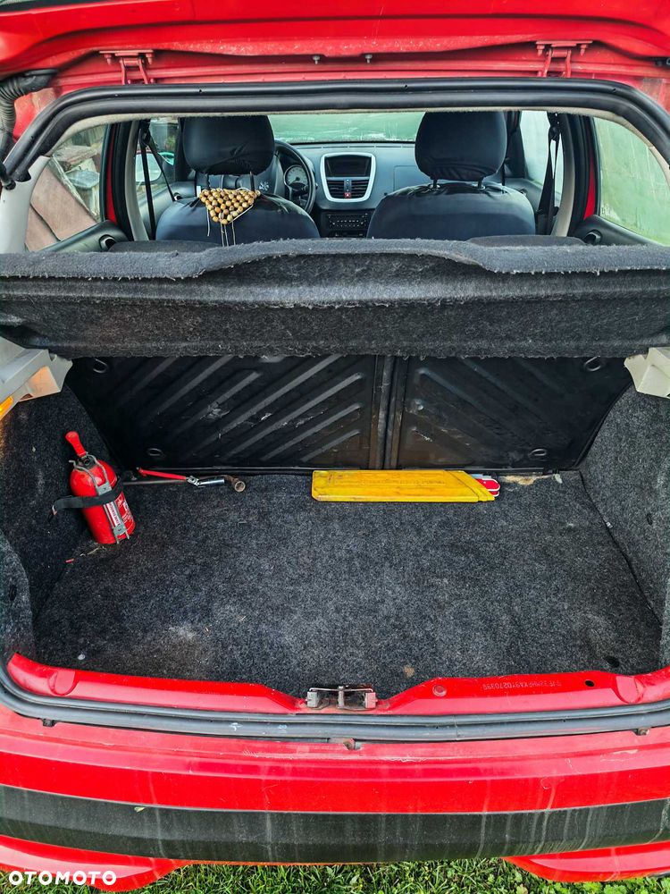 Peugeot 206 plus - 6