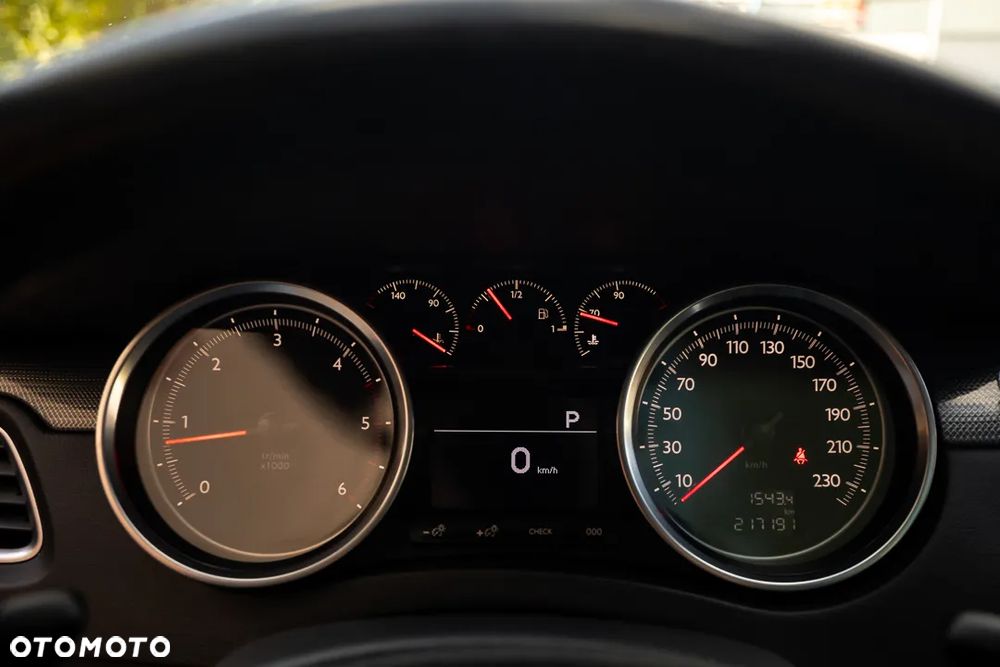 Peugeot 508 BlueHDi 180 EAT6 Stop&Start GT - 26