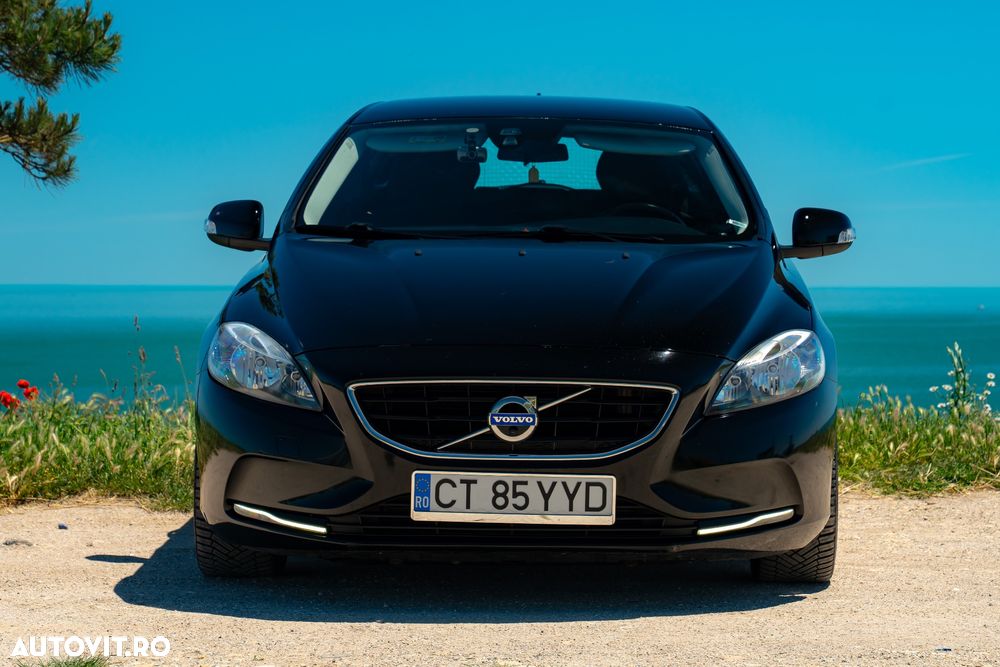 Volvo V40 D2 Aut. Momentum - 2