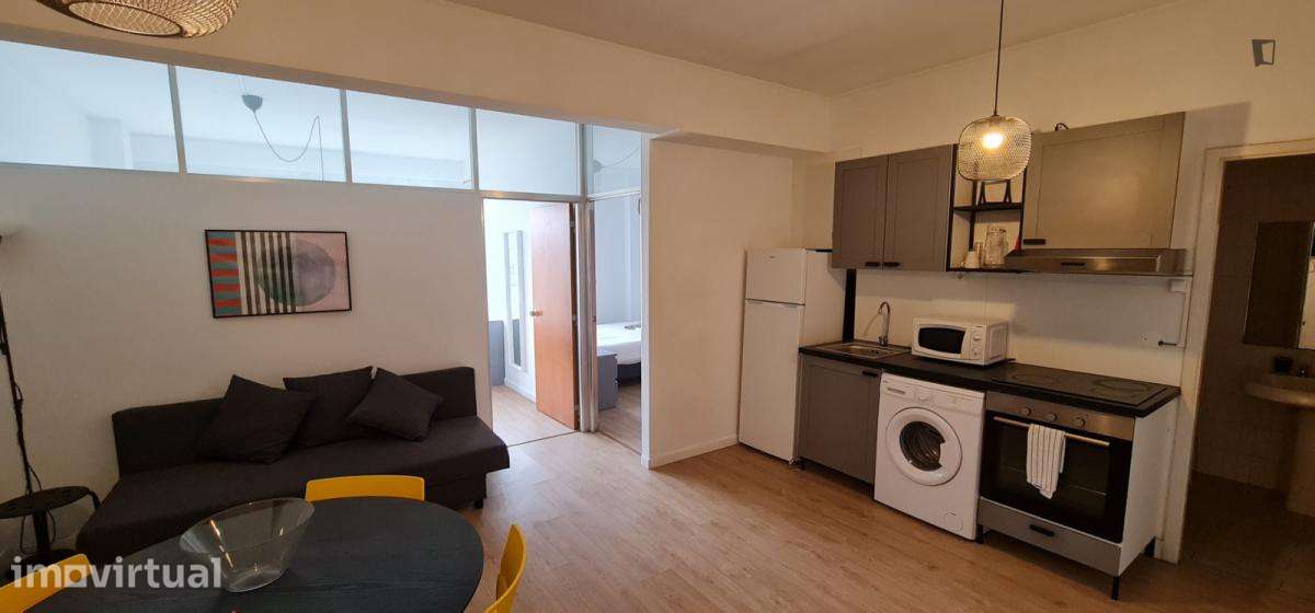 Apartamento com 2 quartos - localizado em Santo Ildefonso Porto - Grande imagem: 4/12