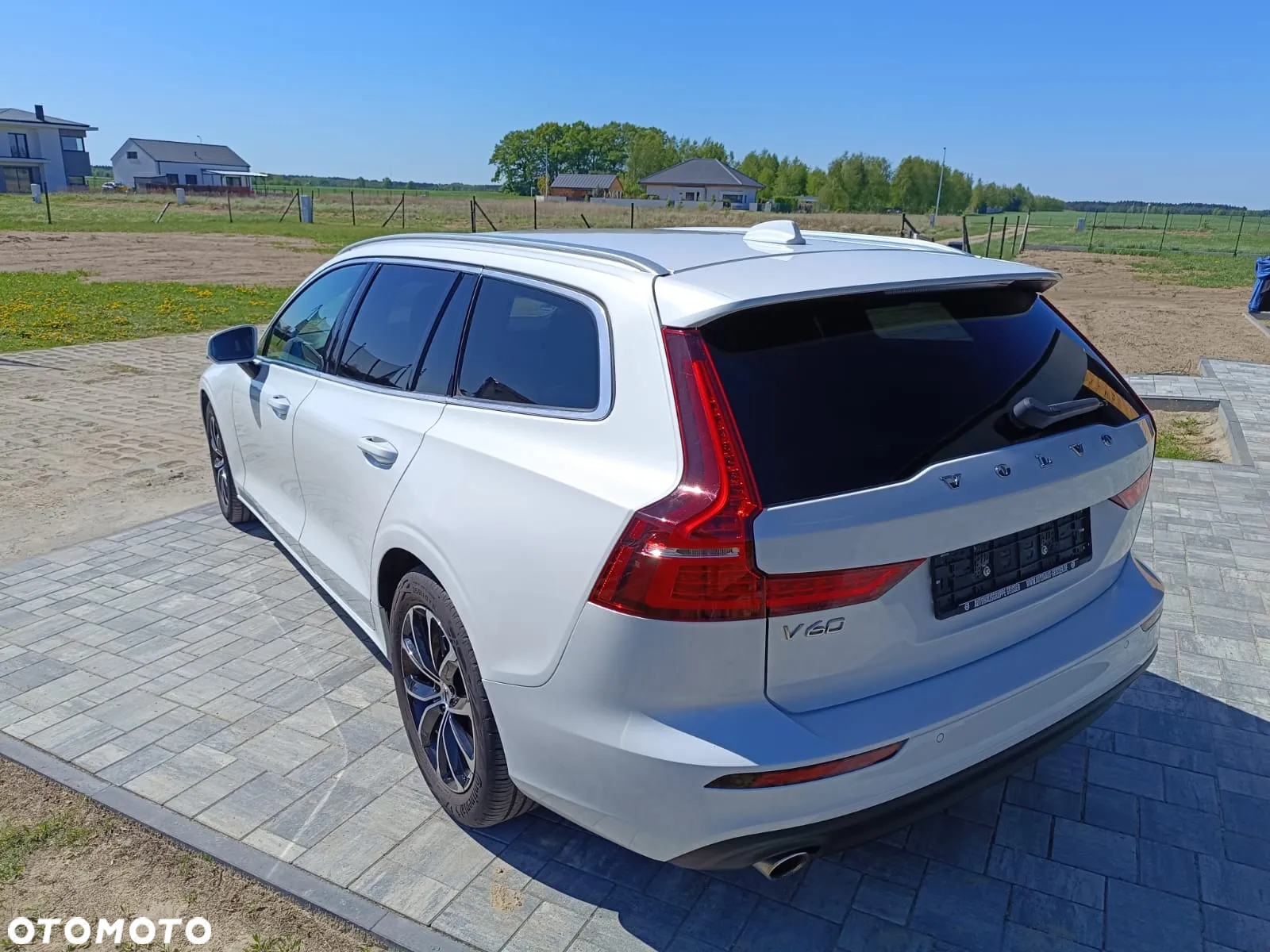 Volvo V60 D4 AWD Geartronic Momentum Pro - 21