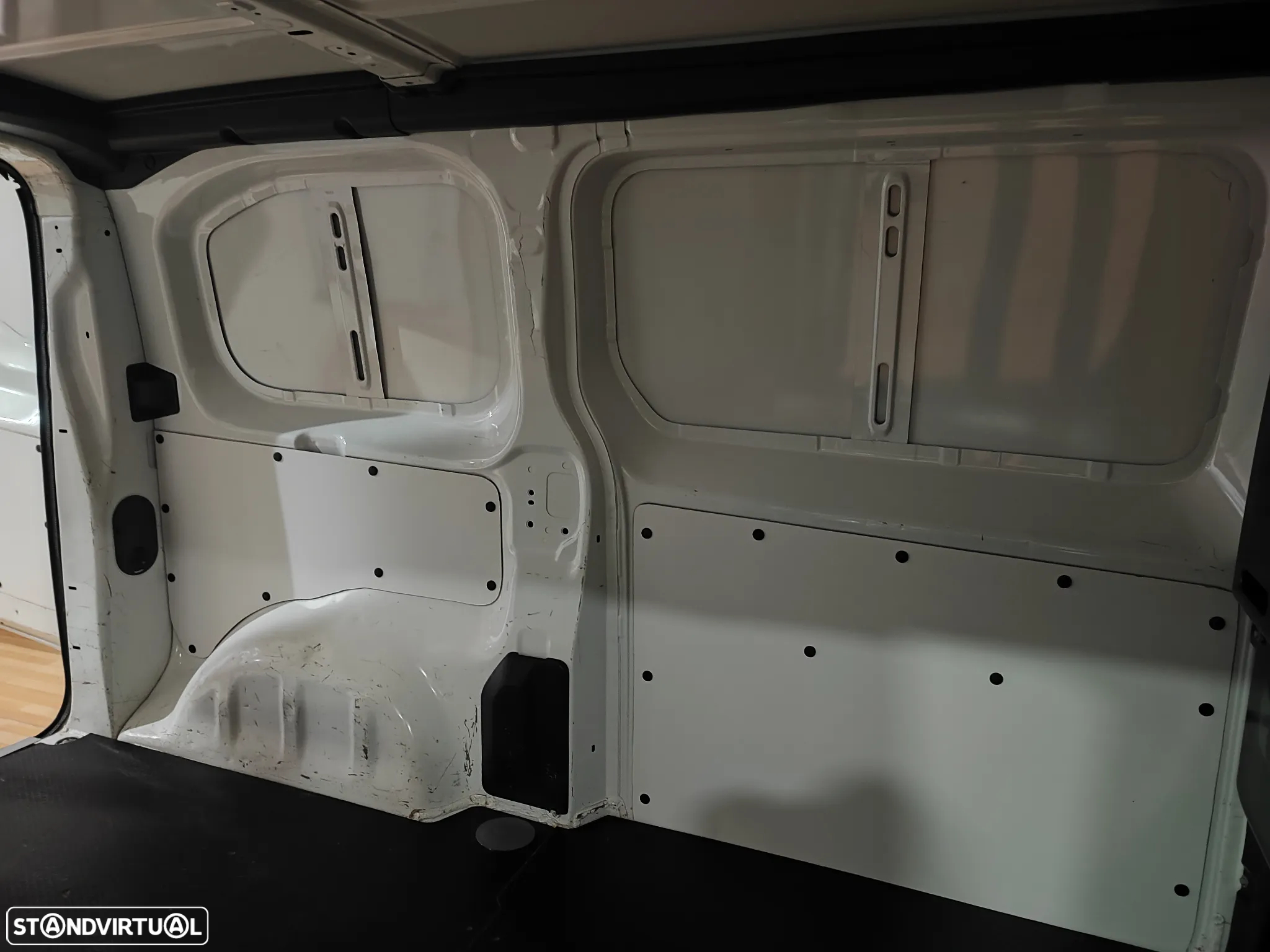 Peugeot EXPERT VAN L1H1 2.0 BLUEHDi 122CV - 3 LUG - 12