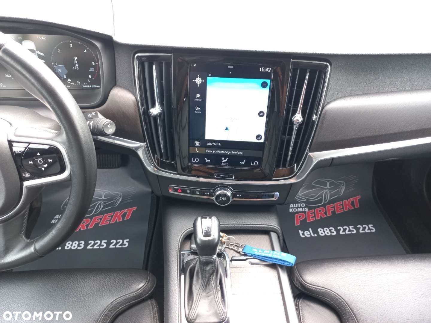 Volvo V90 Cross Country - 21