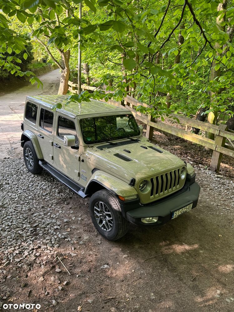 Jeep Wrangler Unlimited GME 2.0 Turbo Sahara - 12