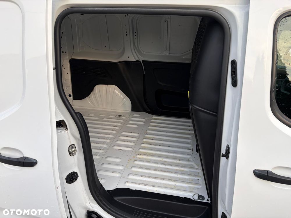 Peugeot PARTNER - 15