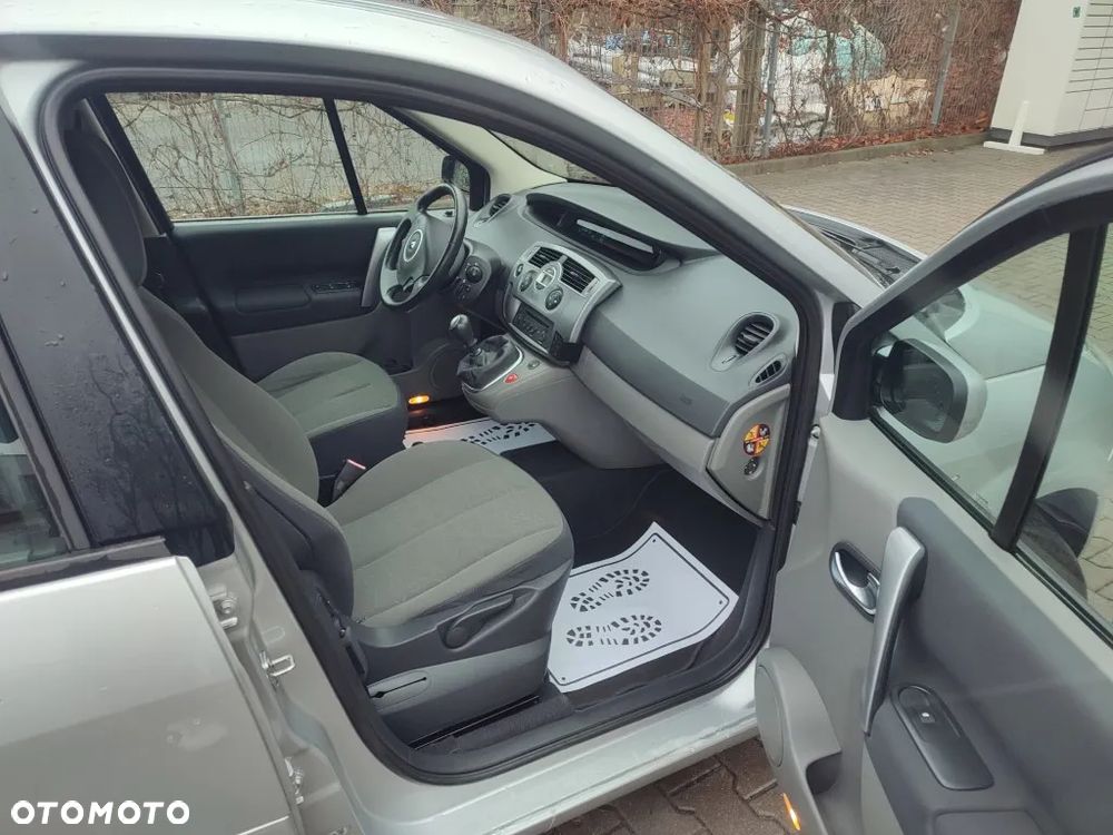 Renault Grand Scenic Gr 2.0 Confort Authentique - 7