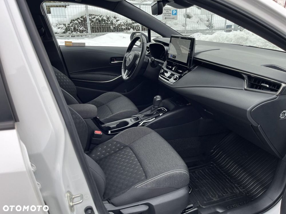 Toyota Corolla - 9