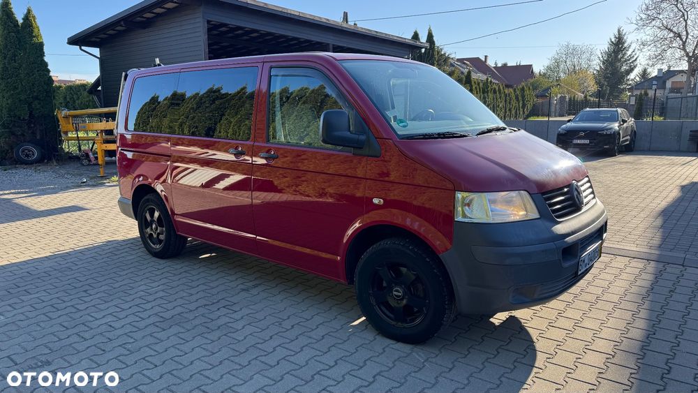 Volkswagen Transporter Caravelle Kurz (7.Si.) - 4