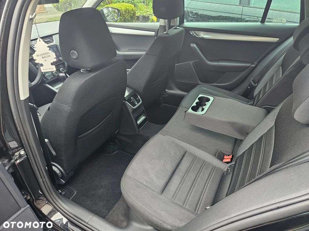 Skoda Octavia 2.0 TDI Ambition DSG - 15